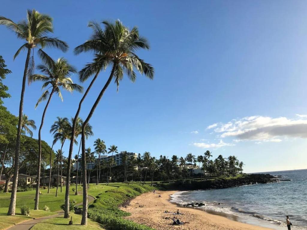 Апартаменти Tropical Maui Kamaole B-Bldg Вайлеа Екстер'єр фото